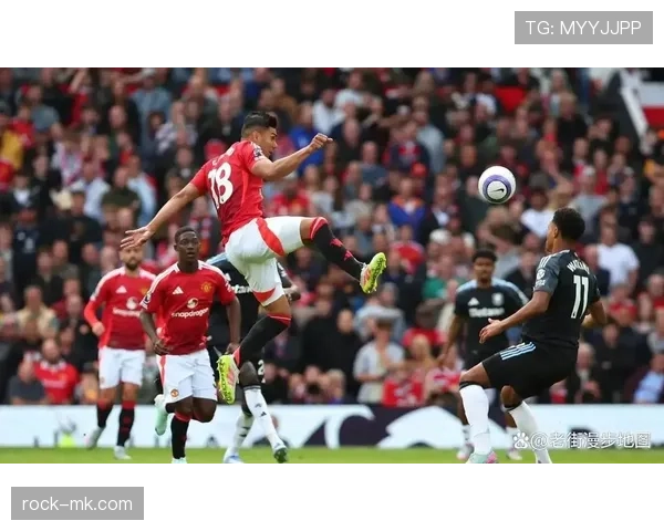 曼联争四形势持续变化,对赛季末段关键战考验愈发显著 曼联争四形势持续变化,对赛季末段关键战考验愈发显著