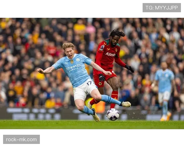 曼城多线作战体能压力加剧，对赛季后期表现稳定性形成考验